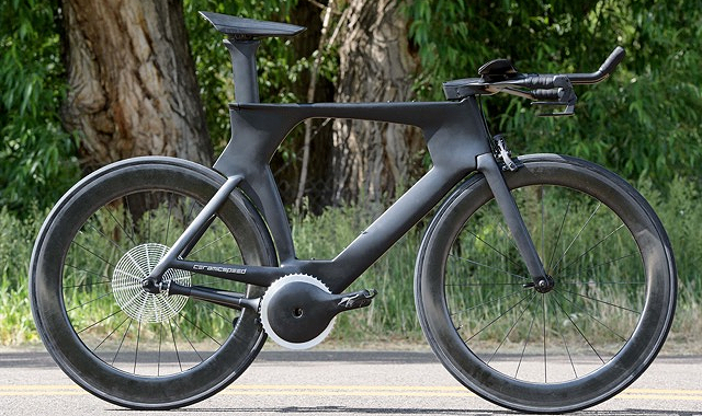 チェーンも変速機もない まったく新しいコンセプトの自転車 Driven Fabcross For エンジニア